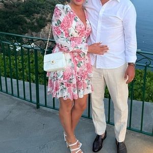 Pink & white floral long sleeve dress with shoulder pads